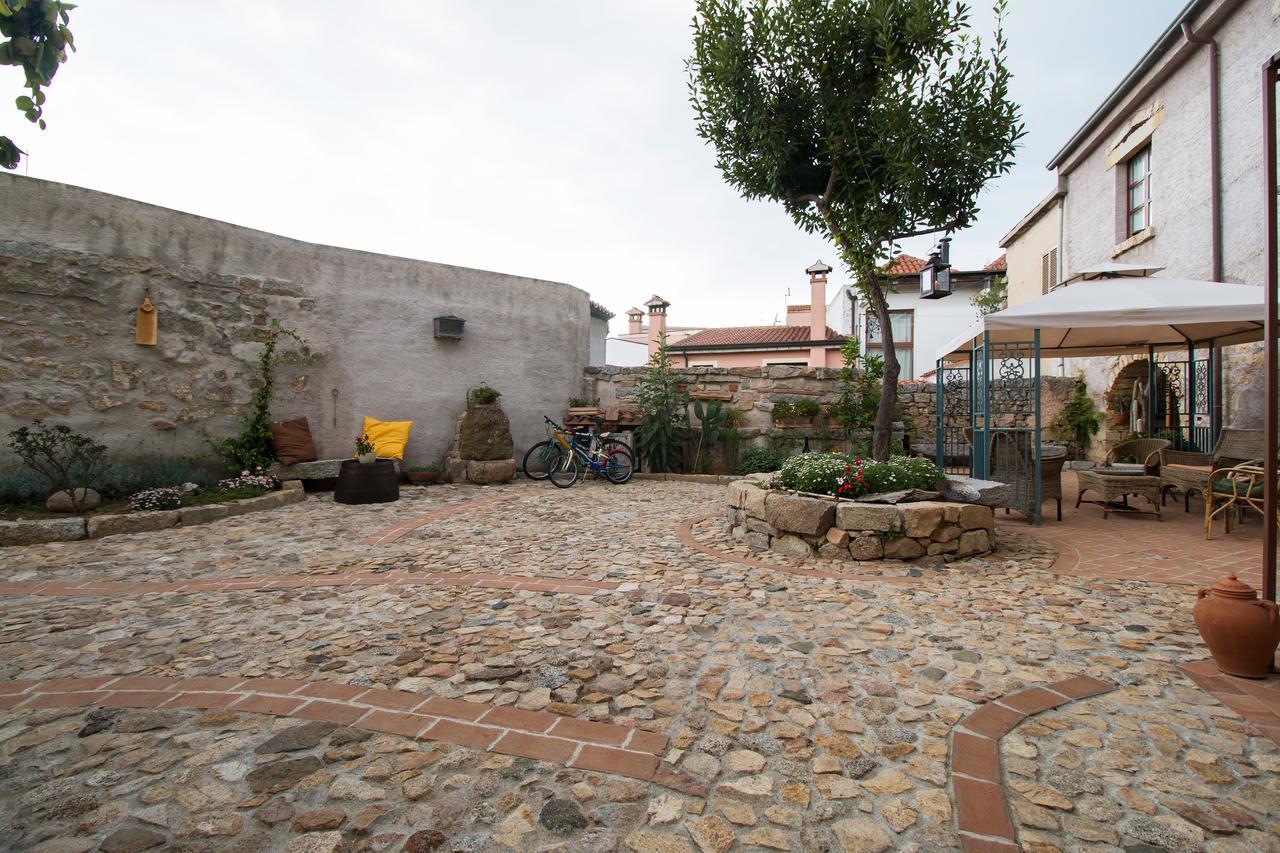 Erbas Bed And Breakfast Nuoro  Exteriér fotografie